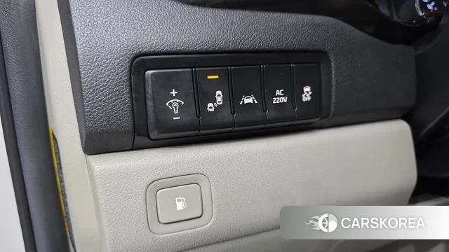 Kia The New Carnival 2018 Белый из Кореи, фото 5