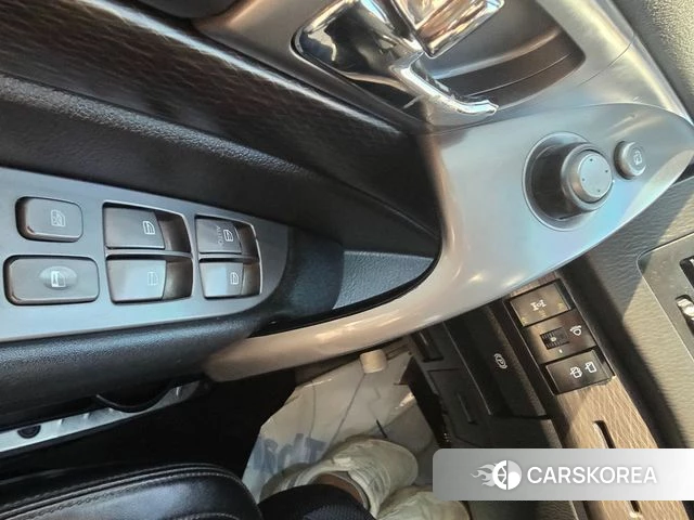 Ssangyong Korando Turismo 2018 Черный из Кореи, фото 5