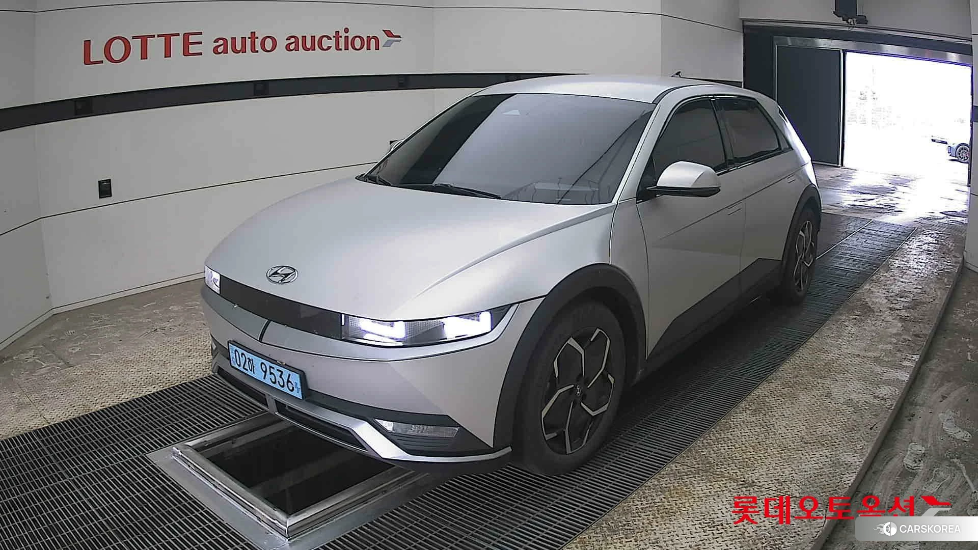 Hyundai IONIQ 5 2022 Gravity Gold Mat из Кореи, фото 5