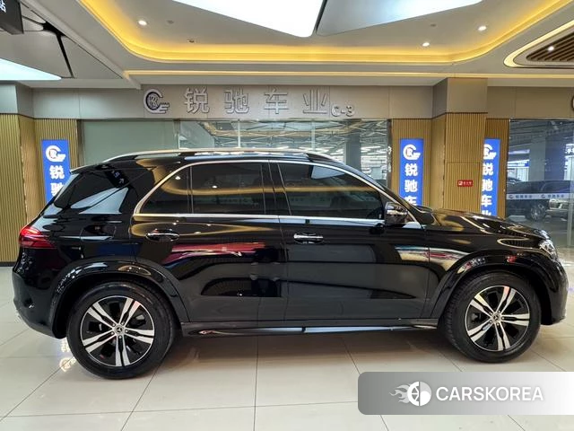 Mercedes-Benz GLE (import) 2024 Черный из Китая, фото 5