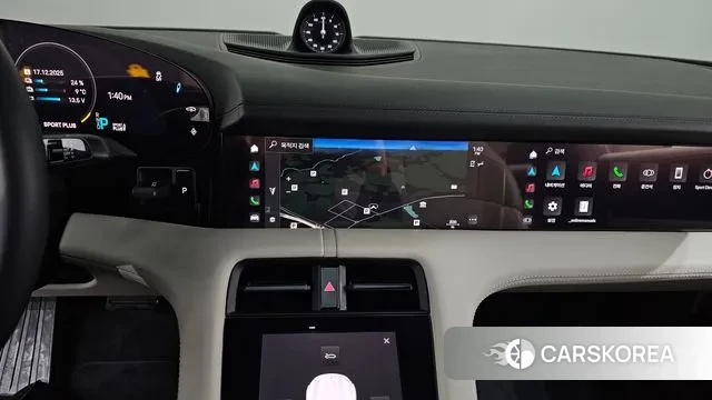 Porsche Taycan 2021 Серебристо-серый из Кореи, фото 5