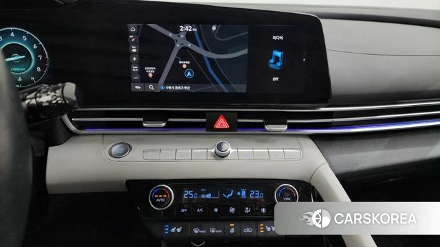 Hyundai Avante (CN7) 2021 Серебристо-серый из Кореи, фото 5