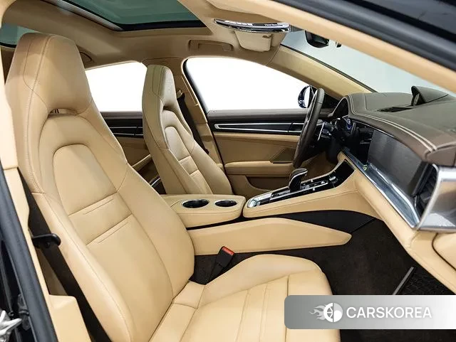 Porsche Panamera (971) 2022 Черный из Кореи, фото 5