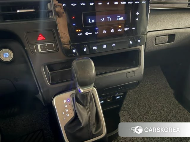 Hyundai Staria 2022 Черный из Кореи, фото 5