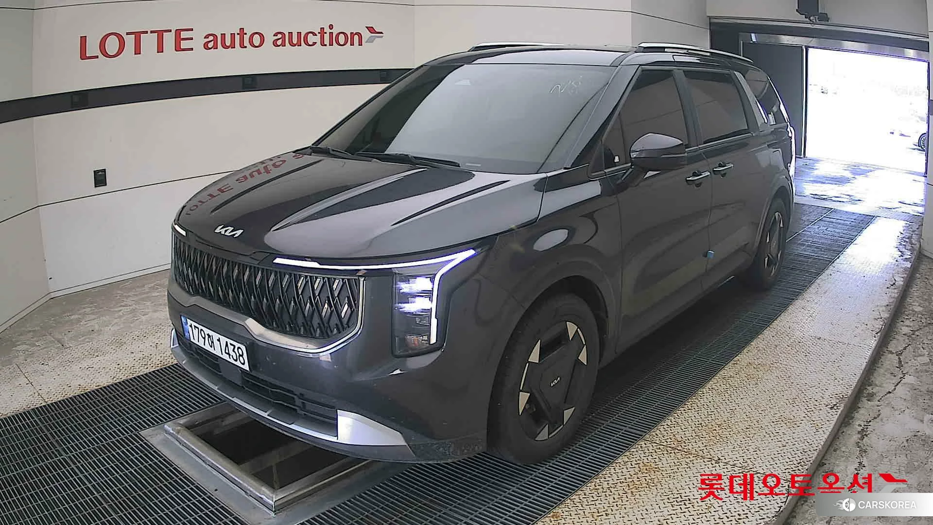 Kia Carnival Hybrid 2025 Pantera Metal из Кореи, фото 5