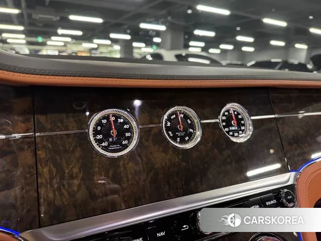 Bentley Continental GT 3rd Generation 2021 Черный из Кореи, фото 5