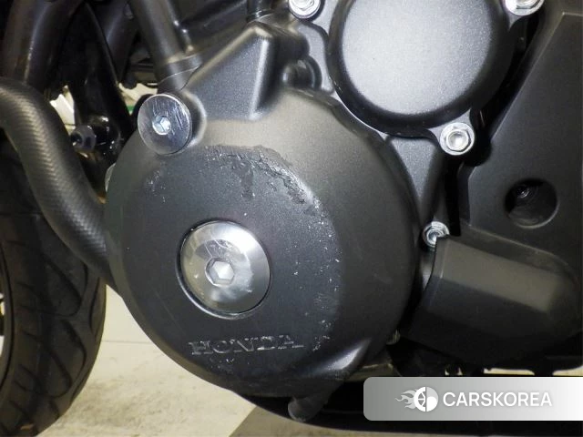 Проданный Honda CB1300SF BOLDOR ABS id 3996269 из Японии, фото 4