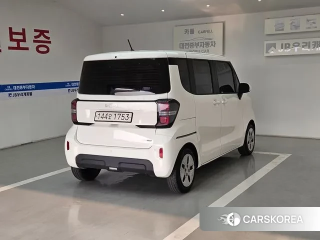 Kia The New Kia Ray 2022 Белый из Кореи, фото 5