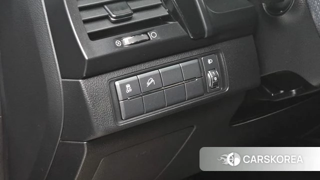 Ssangyong Rexton Sports 2020 Черный из Кореи, фото 5