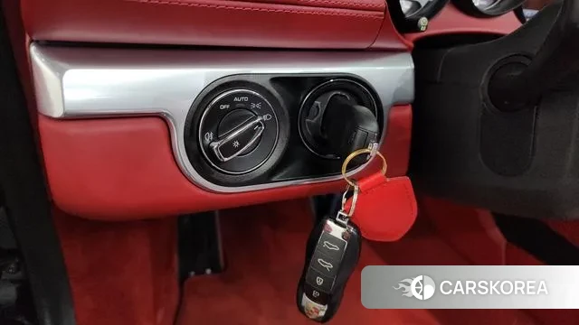 Porsche 718 Boxster 2019 Черный из Кореи, фото 5