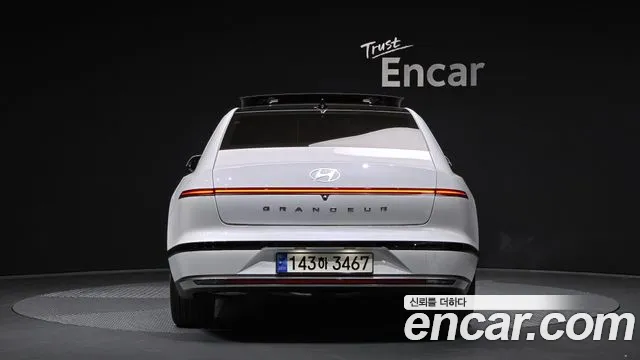 Hyundai Grandeur (GN7) id 2608024 из Кореи 5