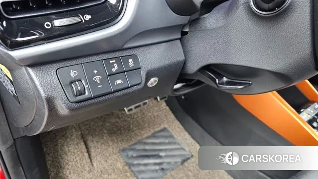 Kia Stonic 2020 Красный из Кореи, фото 5