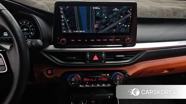Kia The New K3 2nd generation 2021 Белый из Кореи, фото 5