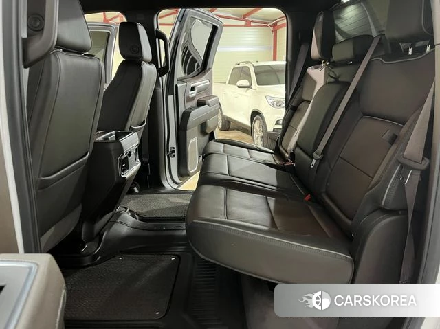 GMC Sierra 2023 Белый из Кореи, фото 5