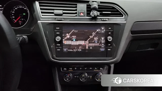 Volkswagen Tiguan second Generation 2018 Черный из Кореи, фото 5