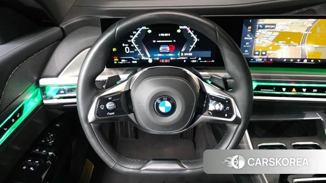 BMW 7 Series (G70) 2024 Серебряный из Кореи, фото 5