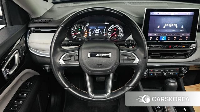 Jeep Compass 2nd Generation 2022 Черный из Кореи, фото 5