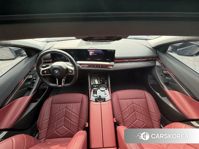 BMW i5 2025 Синий из Китая, фото 5