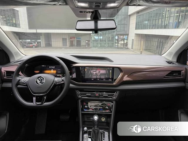 Volkswagen Tuyue 2023 Белый из Китая, фото 5