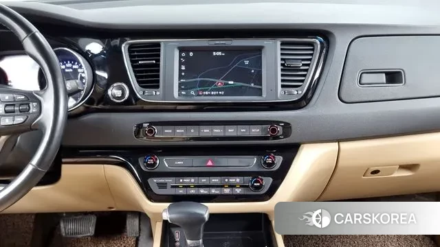 Kia The New Carnival 2019 Черный из Кореи, фото 5