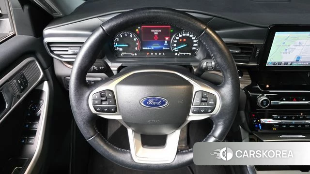 Ford Explorer 6th Generation 2022 Белый из Кореи, фото 5