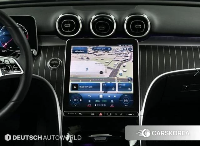 Mercedes-Benz C-Class W206 2024 Черный из Кореи, фото 5