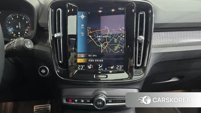 Volvo XC40 2022 Белый из Кореи, фото 5