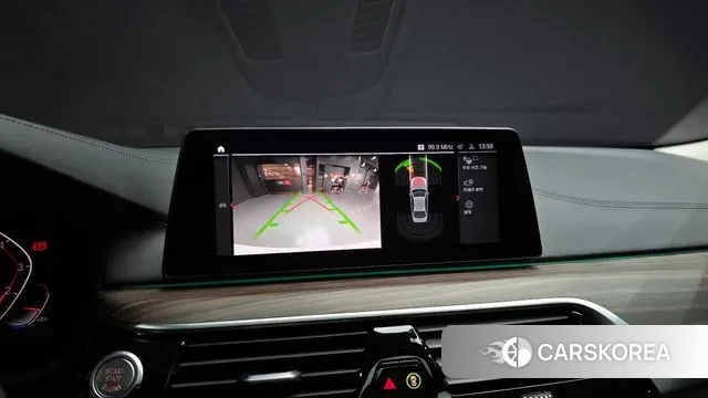 BMW 5 Series (G30) 2020 Белый из Кореи, фото 5