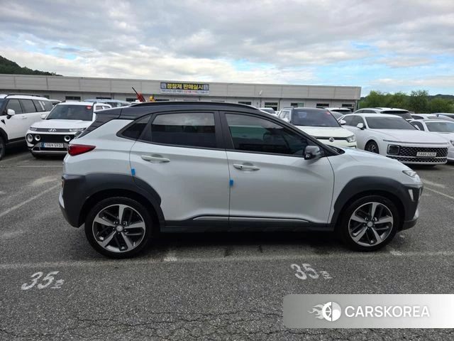 Hyundai Kona 2018 Белый из Кореи, фото 5