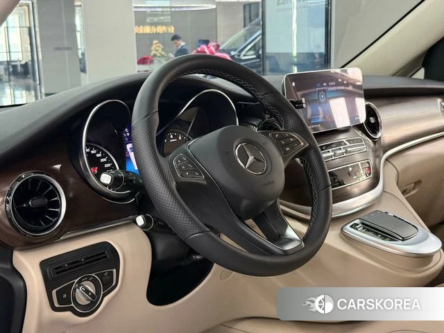 Mercedes-Benz V-class id 4209762 из Китая 5