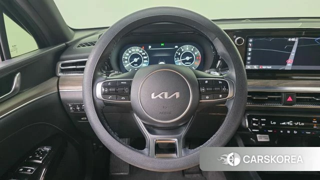 Kia K5 3rd generation 2022 Серый из Кореи, фото 5