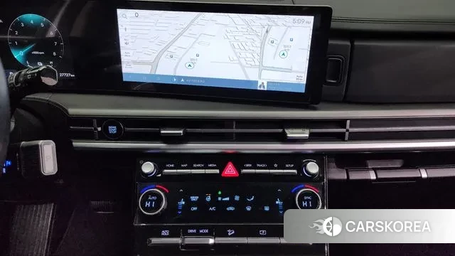 Hyundai Santa Fe (MX5) 2023 Белый из Кореи, фото 5