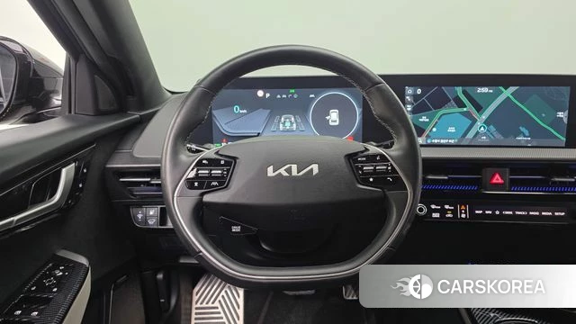 Kia EV6 2024 Черный из Кореи, фото 5