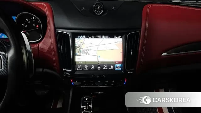 Maserati Levante 2019 Белый из Кореи, фото 5