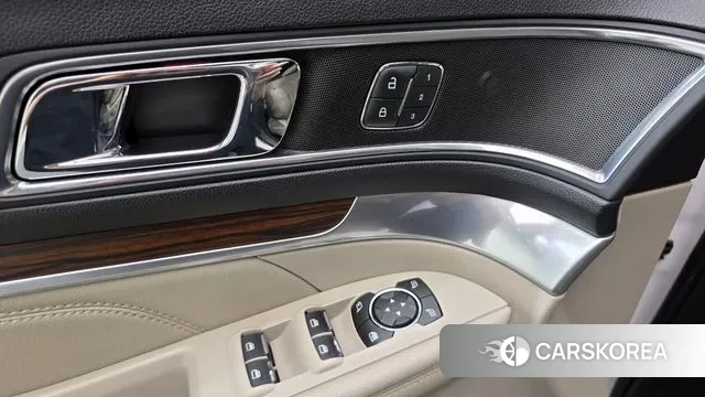 Ford Explorer 2018 Белый из Кореи, фото 5