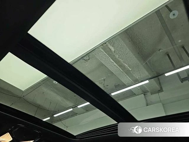 BMW 3 Series (G20) 2023 Серебристо-серый из Кореи, фото 5