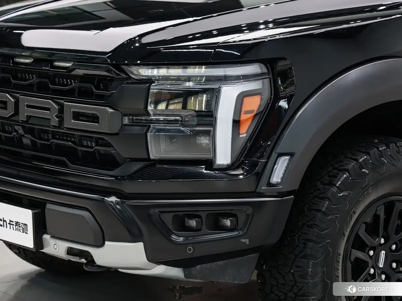 Ford F-150 Raptor 2026 Черный из Китая, фото 5