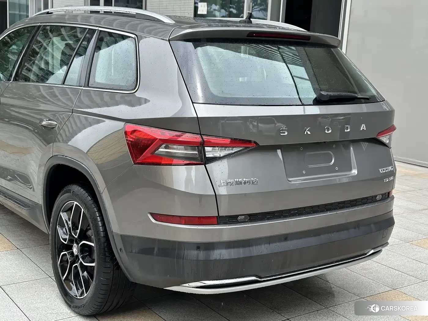 Skoda Kodiak 2019 Silver/gray из Китая, фото 5