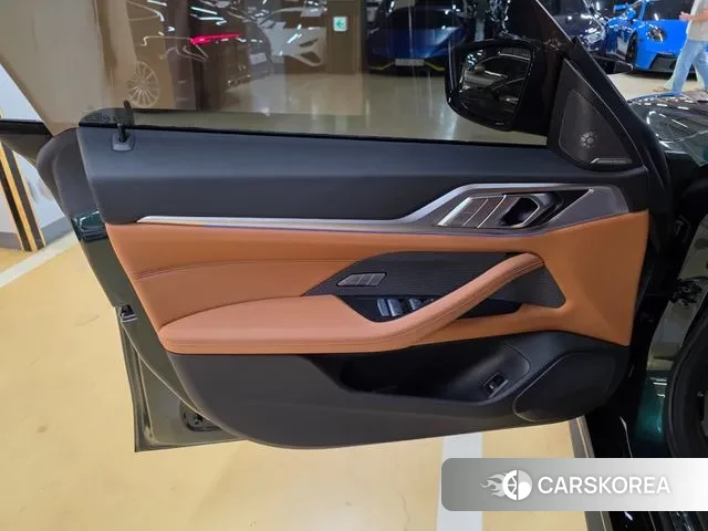 BMW i4 2023 Темно-зеленый из Кореи, фото 5