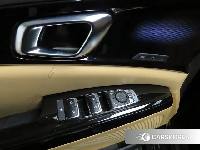 Kia Carnival 4th generation 2023 Черный из Кореи, фото 5