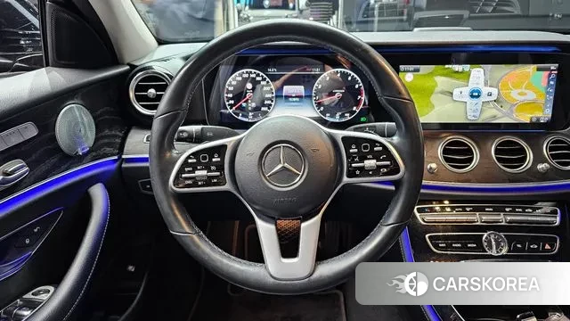 Mercedes-Benz E-Class W213 2018 Черный из Кореи, фото 5