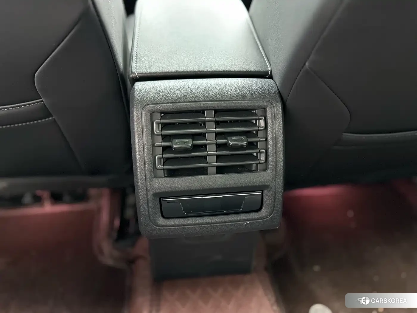 Volkswagen Golf 2023 Белый из Китая, фото 5