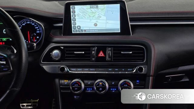 Genesis G70 2018 Черный из Кореи, фото 5