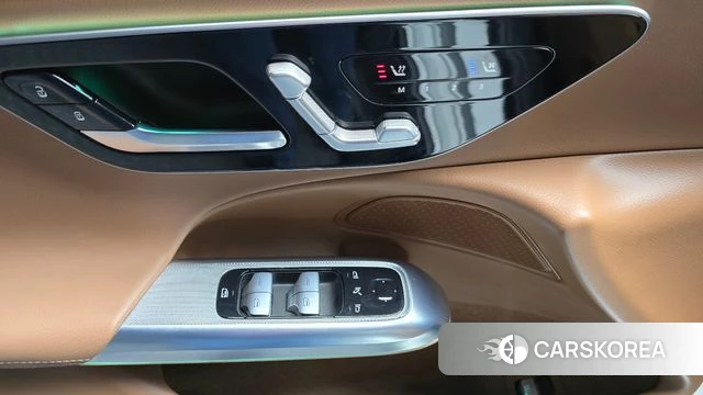 Mercedes-Benz E-Class W214 2024 Белый из Кореи, фото 5