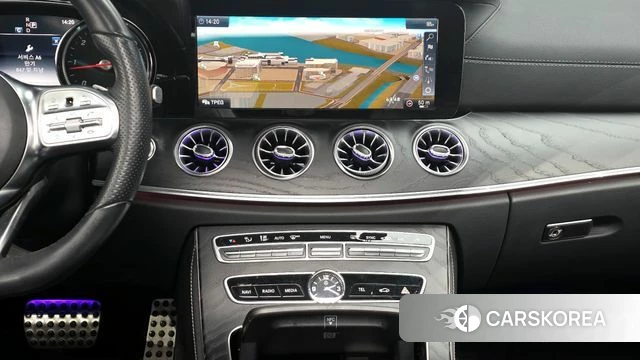 Mercedes-Benz E-Class W213 2019 Белый из Кореи, фото 5