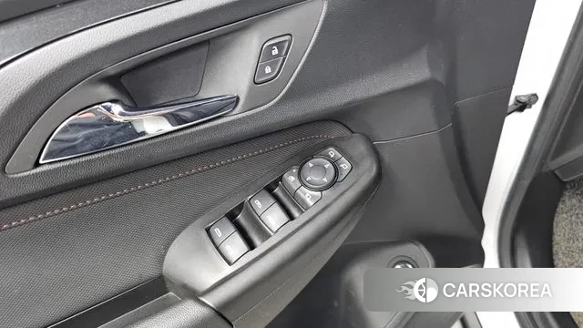 Chevrolet (GM Daewoo) Trailblazer 2022 Белый из Кореи, фото 5