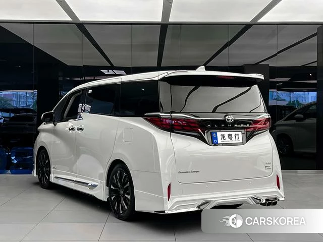Toyota Elfa 2025 Белый из Китая, фото 5