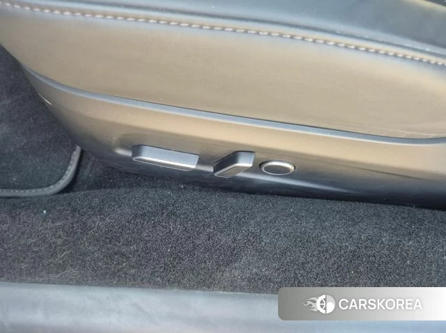 Tesla Model 3 2024 Черный из Кореи, фото 5