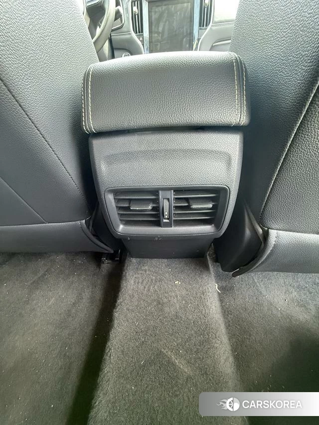 Roewe i6 classic 2023 Белый из Китая, фото 5