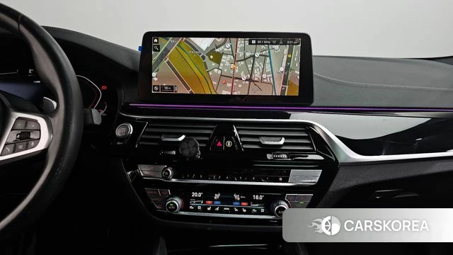 BMW 5 Series (G30) 2022 Белый из Кореи, фото 5